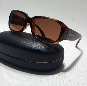 Women's Serengeti polarized sunglasses  Like NEW